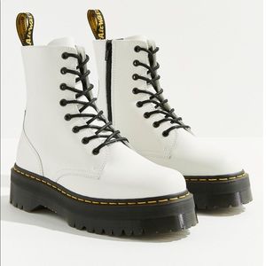 Dr. Martens Jadon Platform
